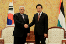 이 대통령, 압바스 팔레스타인 수반 면담