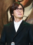'배용준표' 아이돌 출격, 이수만 넘어서나?