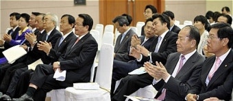 개정된 전대룰 문제없다던 與, 법원 효력정지 결정에 분주