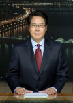 생방송 중단한 권재홍 앵커, 
