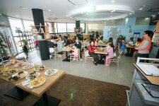 신사종합사회복지관, 가족이 함께 하는 주먹밥 만들기 요리대회 열어