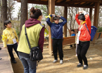 삼전복지관, 봄길 따라 떠나는 삼전가족 등반대회 개최