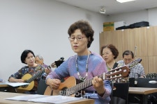 시립강동노인종합복지관, 어르신 대상 평생교육 프로그램 개강