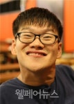 제2회 이원형어워드, 수상자 물감화가 김재호