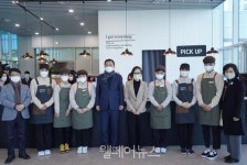 통영에 중증 장애인 채용 카페 아이갓에브리씽 문 연다