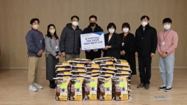 원주 양업토마스장애인종합복지관, 쌀과 방한물품 기증 받아