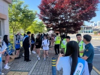 순천삼산중 학교폭력 예방 등교맞이 캠페인