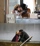 윤하, 신곡 뮤비서 솔약국집 지창욱과 애절 키스