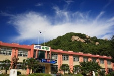 밤에도 열린 학교 행복 배움터