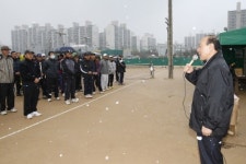 테니스로 주민 화합 돈독