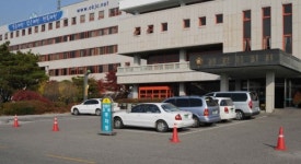 제천시의원 주차장 눈총