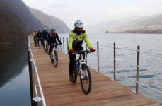 북한강 위로 달리는 화천 자전거 길