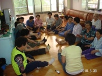 노인들 대상 기체조 봉사