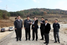 (주)유성태전마트 | 택지개발현장 찾은 허태정 유성구청장