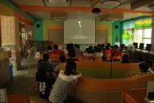 영동 구룡초교, 학교마을 도서관 영화 상영