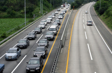 꽉막힌 귀경행렬