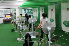 중학교의 골프 연습장