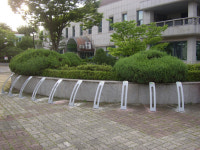 흥덕구청내 자전거 보관대 설치