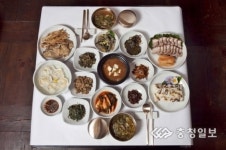 옛 고향의 손맛이 고스란히…2호 농가맛집 풍덕고택 육성