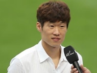 박지성 대표팀 복귀해야 56%…반대는 27%