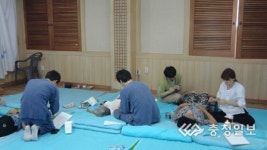 시골마을 찾아 한방 진료봉사 호응