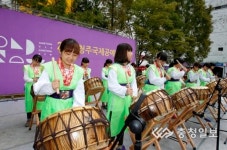 [청주국제공예비엔날레 이모저모]내덕초 우리 연주실력 어때요