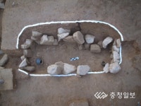 청주 신봉동 고분군서 석곽묘 첫 발굴