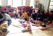 경로당 찾아가는 사랑의 효자손
