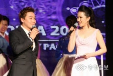 2014미시즈월드코리아 선발대회 사회를 맡은 이광섭·제민