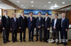 서원대학교·청주김안과의원 발전후원금 기부 협약 체결