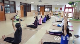 유아 신체발달 요가 배워요