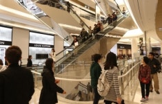 롯데월드몰 에비뉴엘 월드타워점 개장