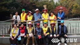 천안 쌍용3동 노인회 소공원 환경정비 앞장