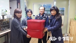 부성1동 주민자치위원회, 사골국 등 전달