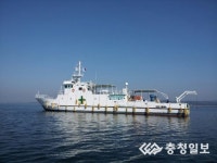 바다 위 종합병원 새해 첫 뱃고동