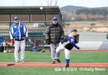 한국 프로야구의 전설 태안 리틀야구단 지도