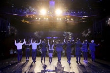 월드그레이티스트 매직쇼, 화려한 피날레…관객들의 뜨거운 호응