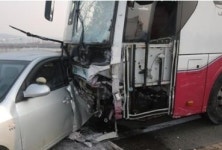 중부고속도로서 차량 10대 연쇄 추돌…9명 부상