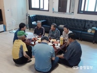 최훈규 청룡동장, 35개 경로당 순회 마무리