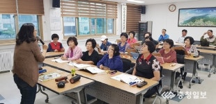 서산시 동문1하모니카 교실 인기몰이