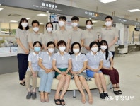 충주시 민원봉사과 쿨비즈 복장 시민에게 한 발 더