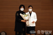 유성구의회 윤정희 의원, 보육인 한마음대회서 감사패 받아