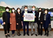 제천시, 초·중학교에 마스크 3만매 지원