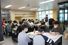 청주 풍광초, 목공체험실 문 열어
