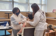 천안 찾아가는 코로나19 외국인 예방접종