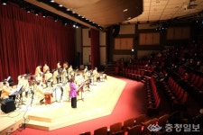 난계국악단 토요상설공연...코로나블루 날리는 우리소리