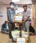 한일시멘트, 경로당에 쌀·국수 전달