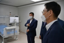 최재구 예산군수, 예산종합병원 음압처치실 방문