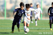 충주시유소년축구장 첫 대회 개최…축구 꿈나무 1500명 열전