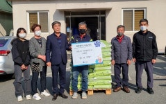 이원면 사창3리, 새마을지도자 이용안씨 쌀 1000kg 기탁  